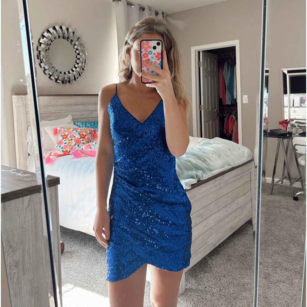 royal blue sparkly dress